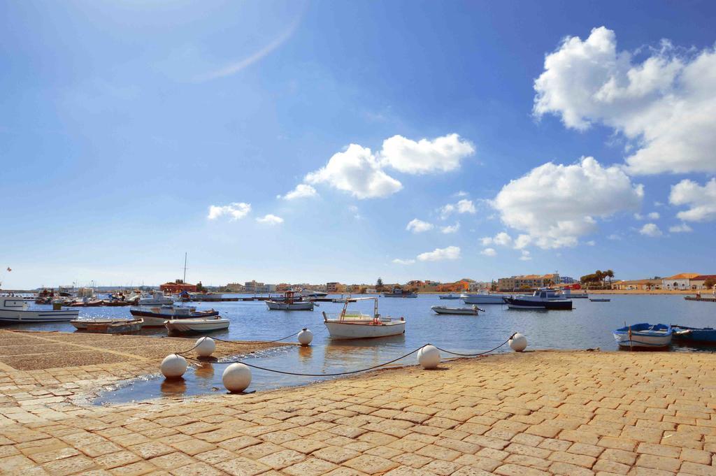 Yachting Apartment Marzamemi Esterno foto